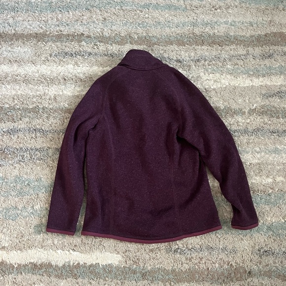 Patagonia zip up - Picture 3 of 4